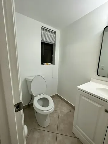4823 NW 9th Avenue Deerfield Beach FL 33064