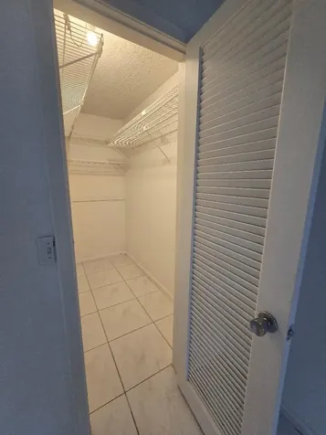 227 Kent N West Palm Beach FL 33417