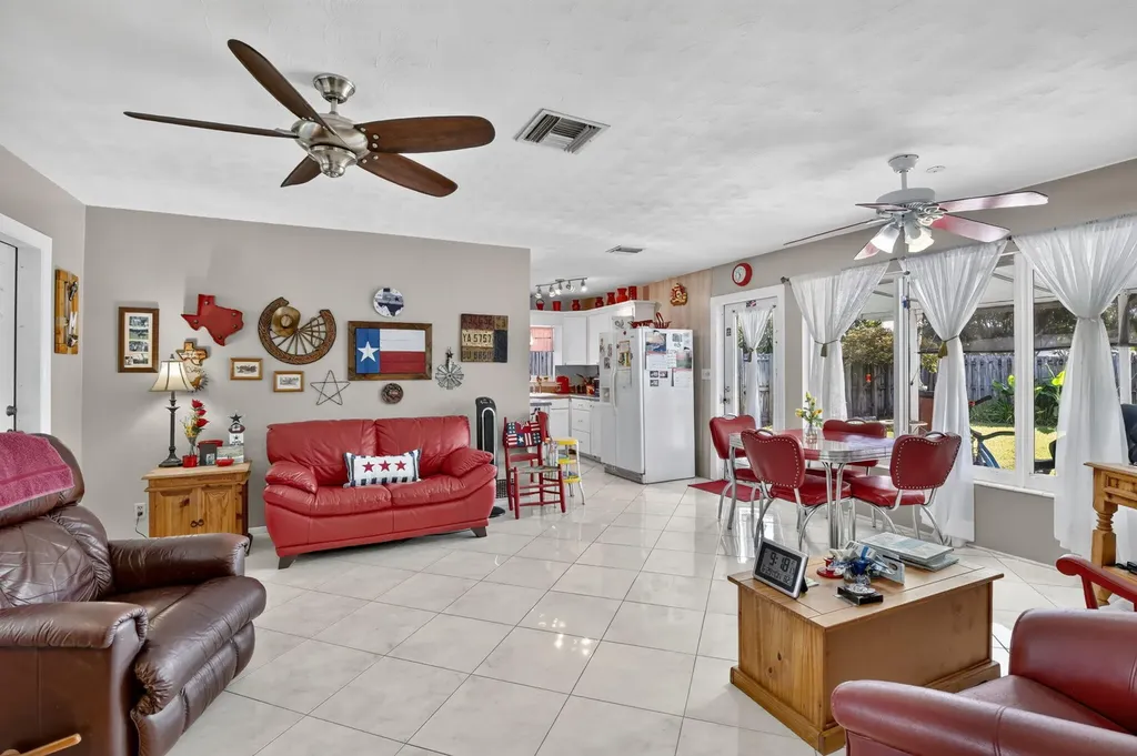 4760 NE 5th Avenue Oakland Park FL 33334
