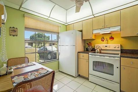 5231 Copperleaf Circle Delray Beach FL 33484