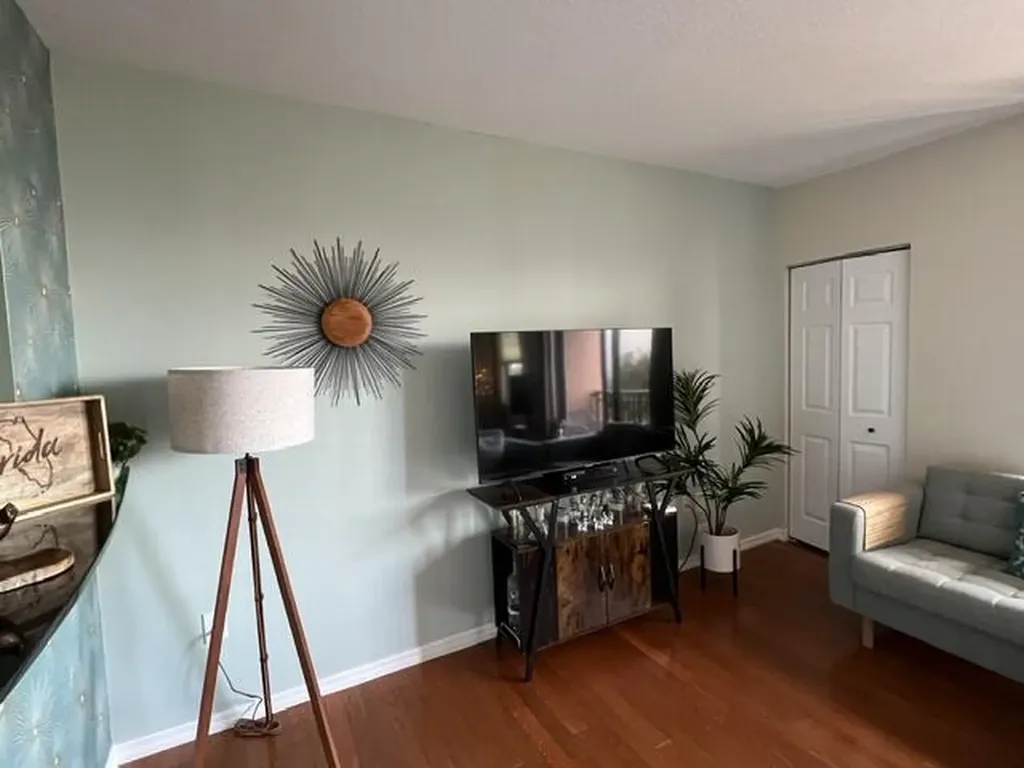 511 Lucerne Avenue Lake Worth Beach FL 33460