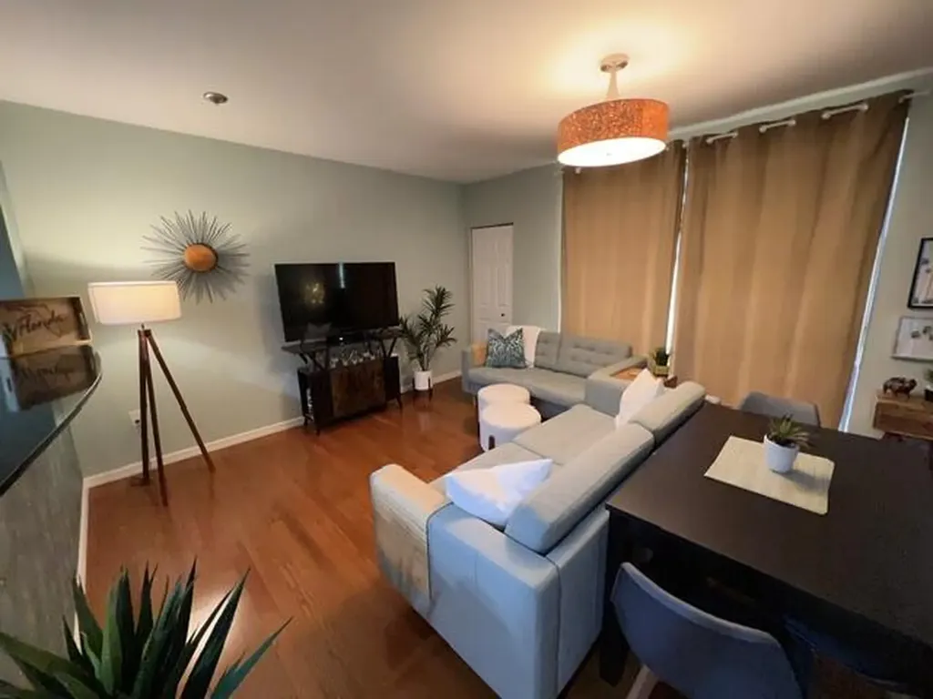 511 Lucerne Avenue Lake Worth Beach FL 33460