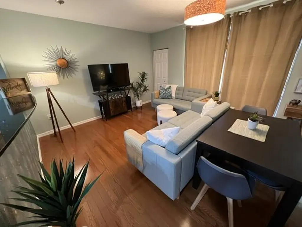 511 Lucerne Avenue Lake Worth Beach FL 33460