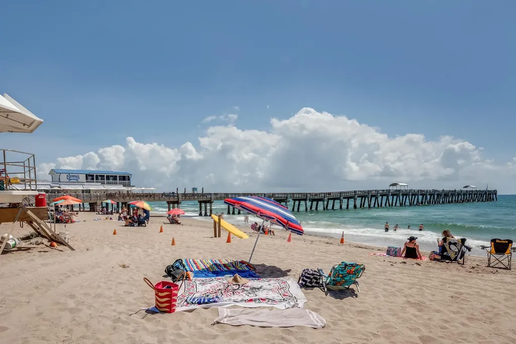 511 Lucerne Avenue Lake Worth Beach FL 33460