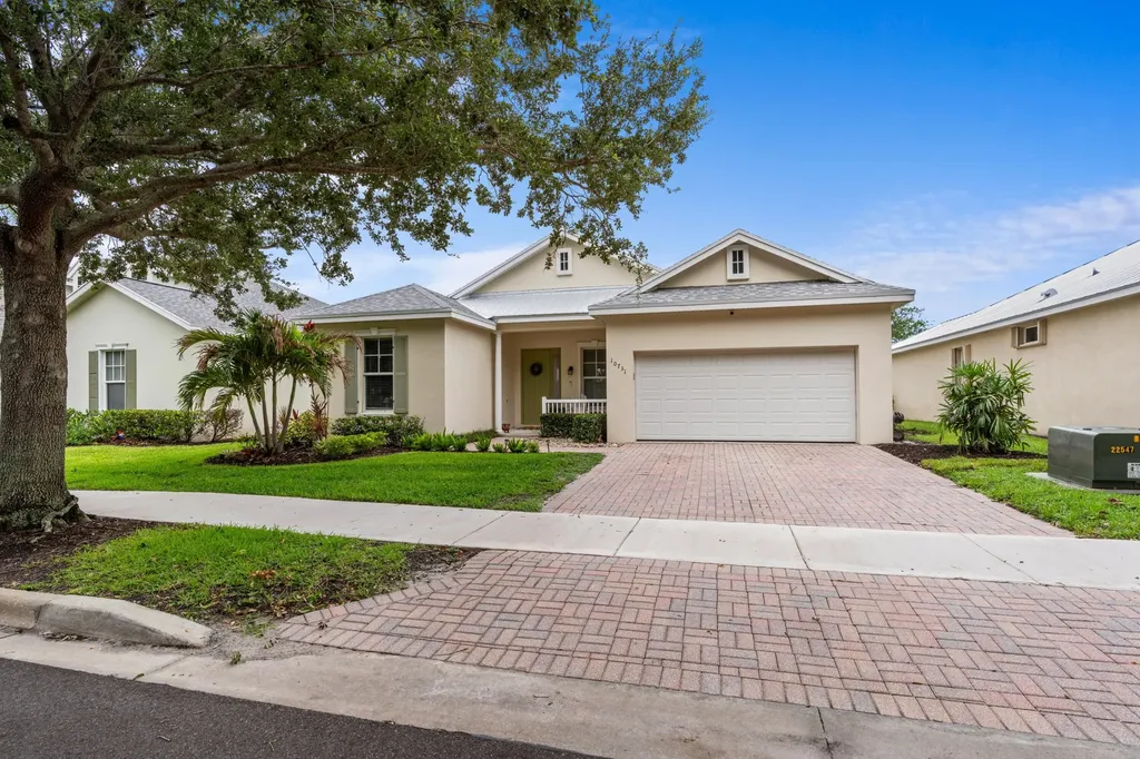 10731 SW Westlawn Boulevard Port St Lucie FL 34987