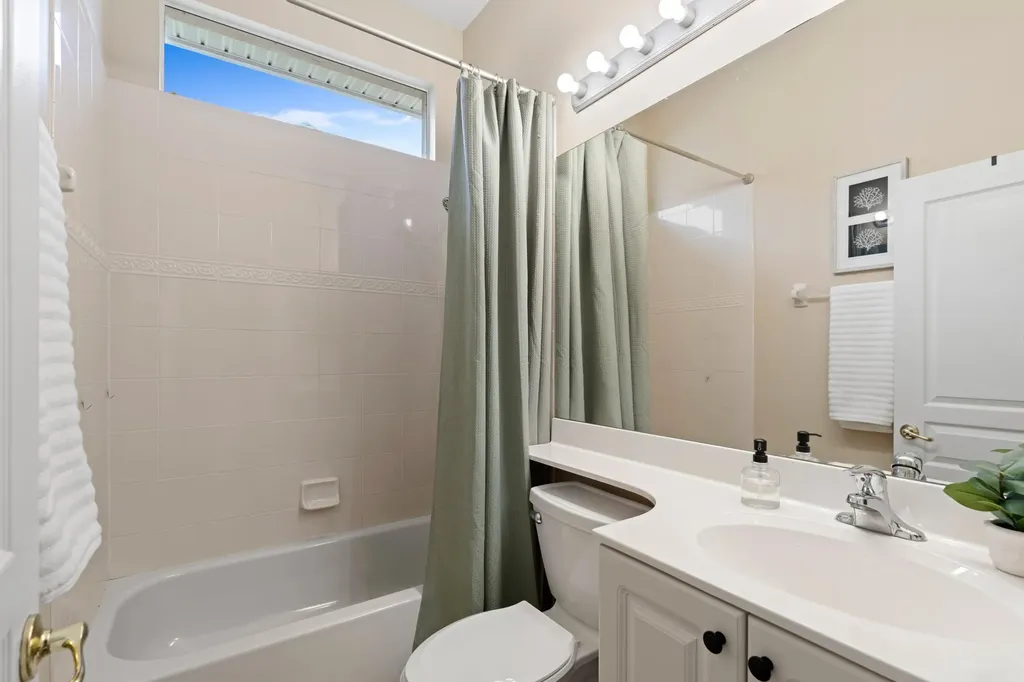 10731 SW Westlawn Boulevard Port St Lucie FL 34987