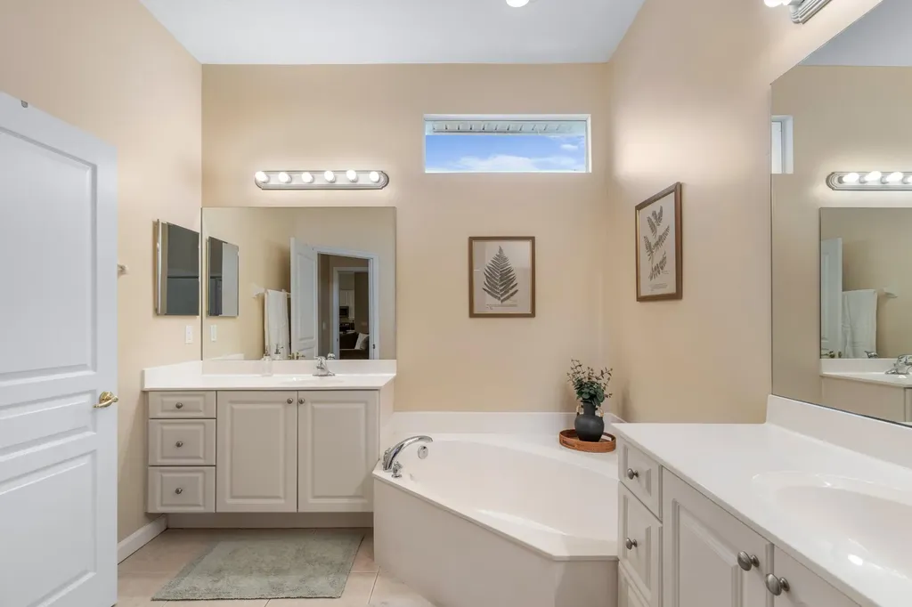10731 SW Westlawn Boulevard Port St Lucie FL 34987
