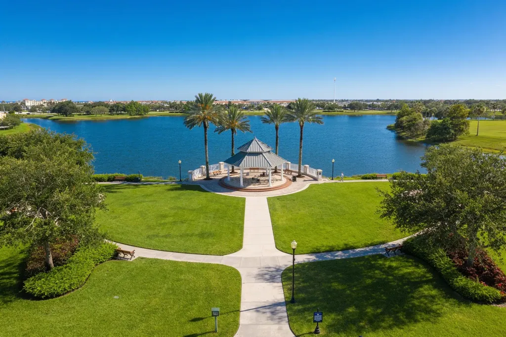 10731 SW Westlawn Boulevard Port St Lucie FL 34987