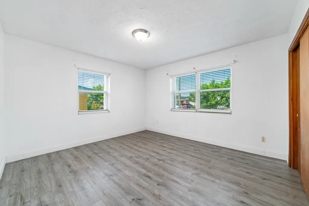 317 NW 14th Street Belle Glade FL 33430