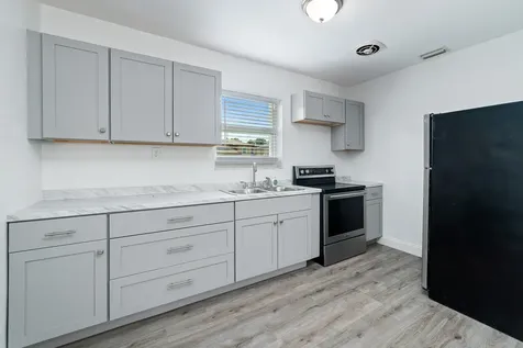 317 NW 14th Street Belle Glade FL 33430