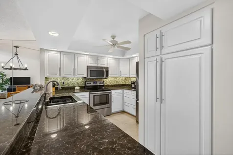 2800 N Ocean Drive Singer Island FL 33404