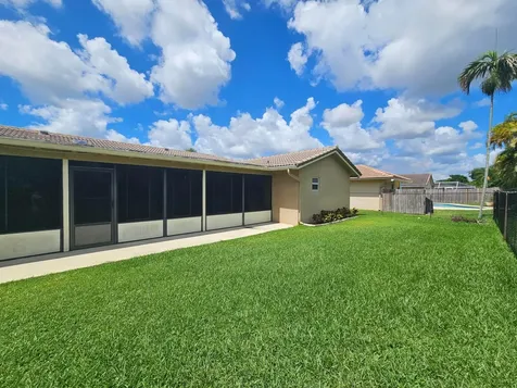 7621 NW 23rd Street Margate FL 33063