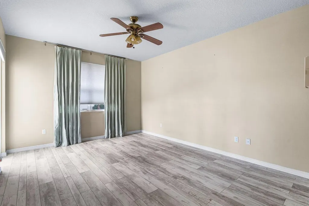1511 NW 48th Lane Boca Raton FL 33431