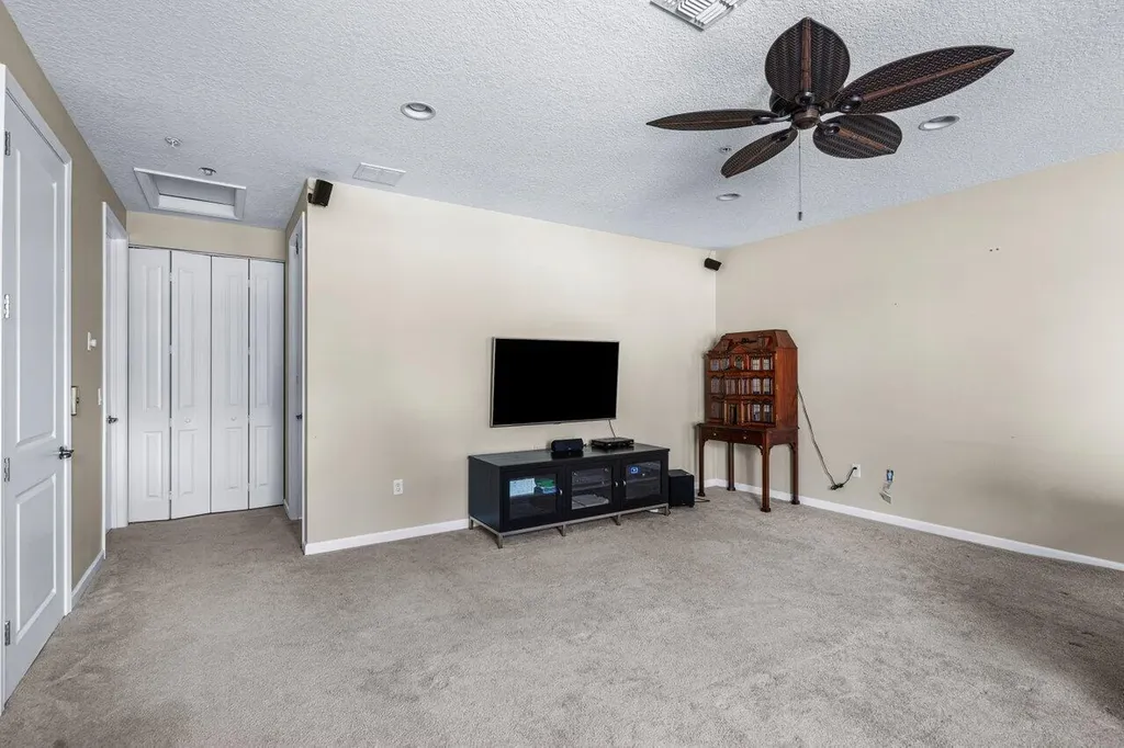 1511 NW 48th Lane Boca Raton FL 33431