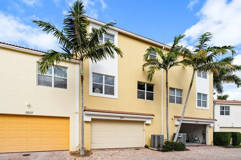 1511 NW 48th Lane Boca Raton FL 33431
