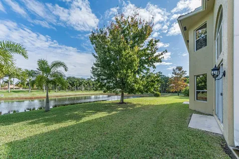 6027 Arlington Way Fort Pierce FL 34951
