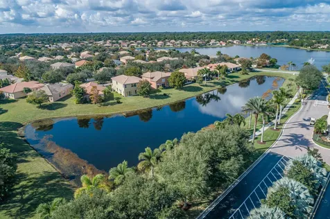 6027 Arlington Way Fort Pierce FL 34951