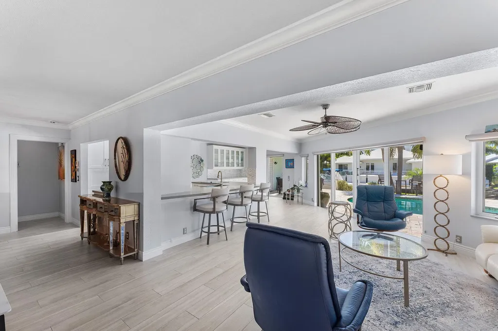 940 SW Mulberry Way Boca Raton FL 33486
