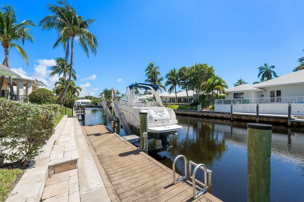 940 SW Mulberry Way Boca Raton FL 33486