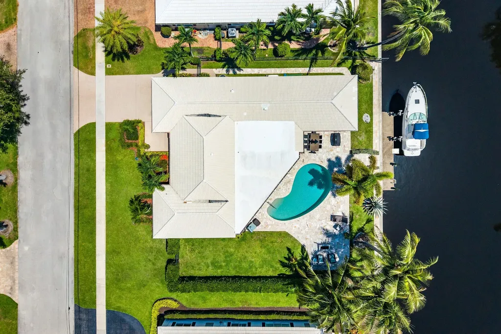940 SW Mulberry Way Boca Raton FL 33486