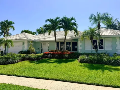 940 SW Mulberry Way Boca Raton FL 33486