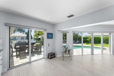 940 SW Mulberry Way Boca Raton FL 33486