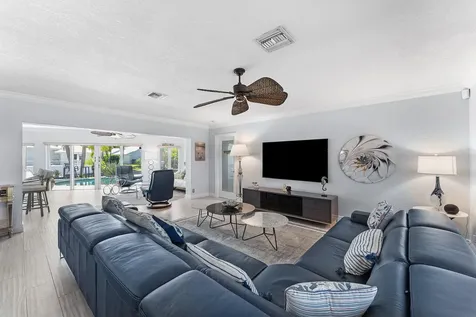 940 SW Mulberry Way Boca Raton FL 33486