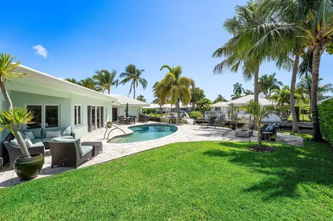 940 SW Mulberry Way Boca Raton FL 33486