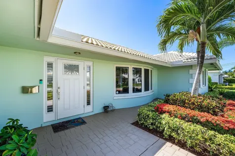 940 SW Mulberry Way Boca Raton FL 33486