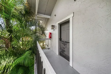 11863 Wimbledon Circle Wellington FL 33414