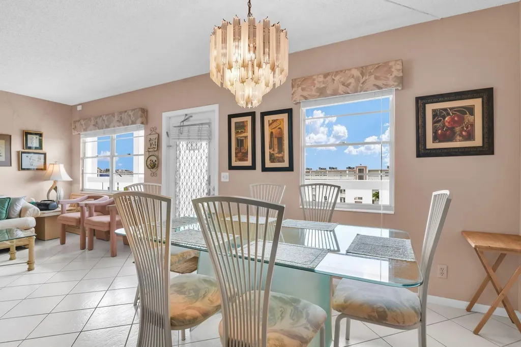 4053 Wolverton C Boca Raton FL 33434