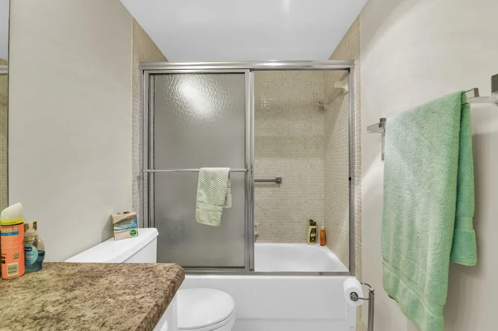 4053 Wolverton C Boca Raton FL 33434