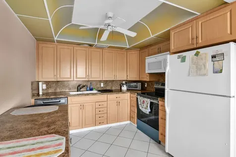 4053 Wolverton C Boca Raton FL 33434