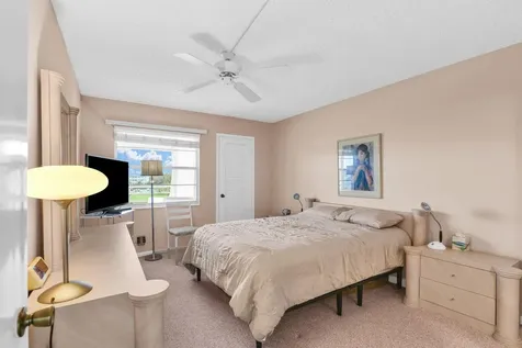 4053 Wolverton C Boca Raton FL 33434