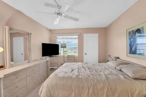 4053 Wolverton C Boca Raton FL 33434