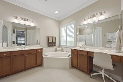 12181 Aviles Circle Palm Beach Gardens FL 33418