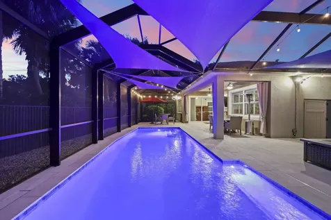 12181 Aviles Circle Palm Beach Gardens FL 33418