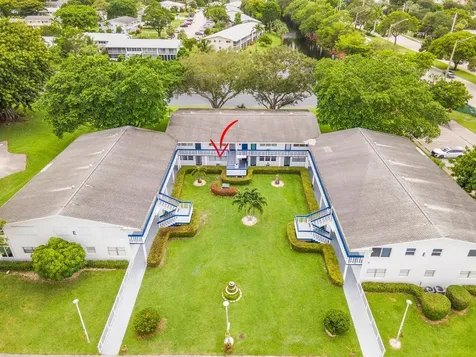 102 Westbury E Deerfield Beach FL 33442