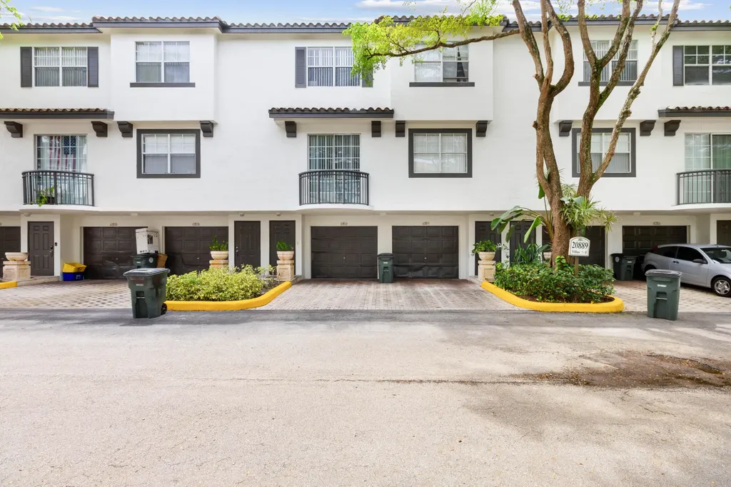 20889 Saint Andrews Boulevard Boca Raton FL 33433