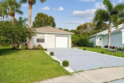 701 Key West Street Boynton Beach FL 33426