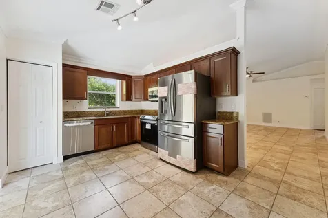 701 Key West Street Boynton Beach FL 33426