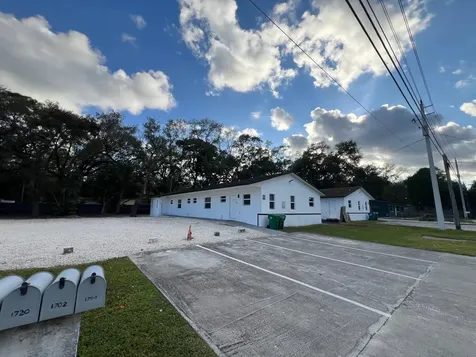 1700 NE 146th Street Miami FL 33181