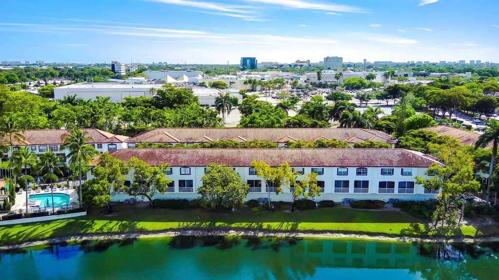 20889 Saint Andrews Boulevard Boca Raton FL 33433
