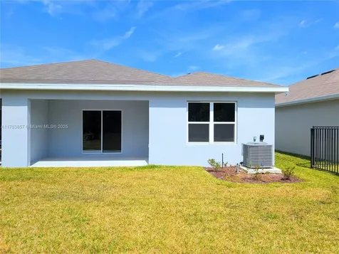 285 Raspberry Road Fort Pierce FL 34981