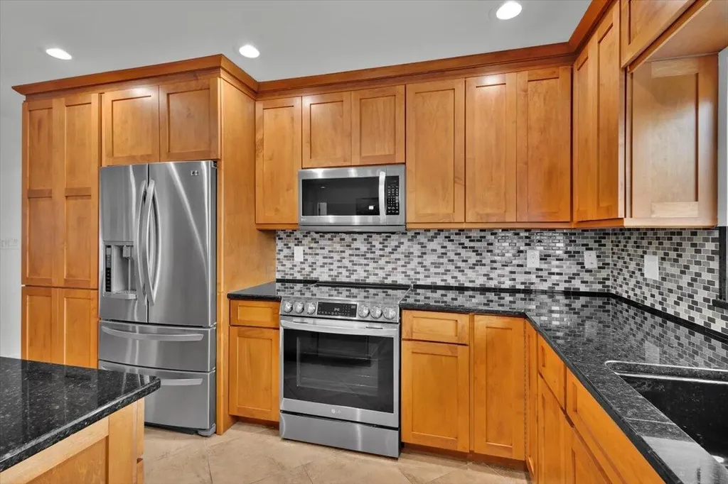 611 SE Harborview Drive Port St Lucie FL 34983