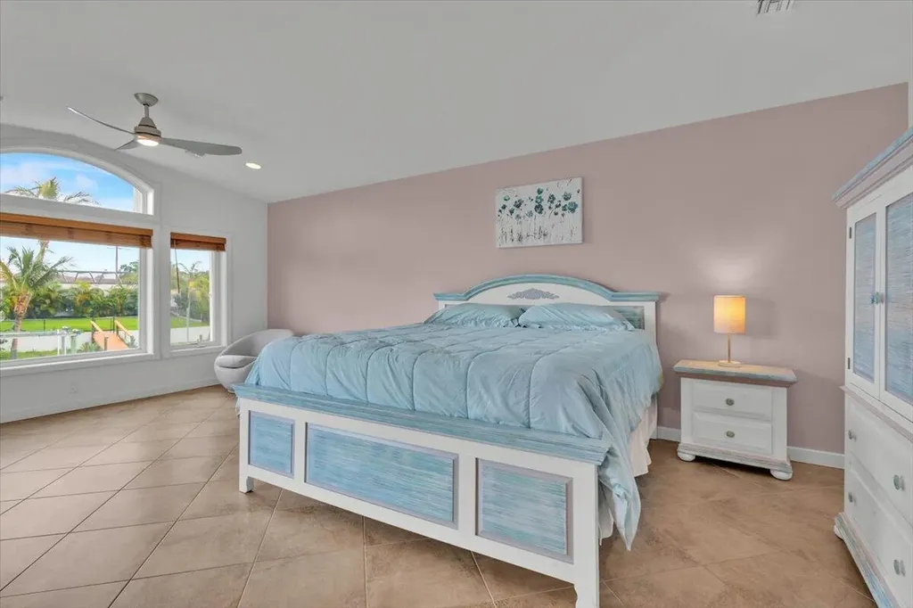 611 SE Harborview Drive Port St Lucie FL 34983
