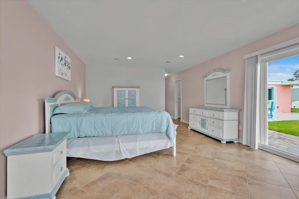 611 SE Harborview Drive Port St Lucie FL 34983