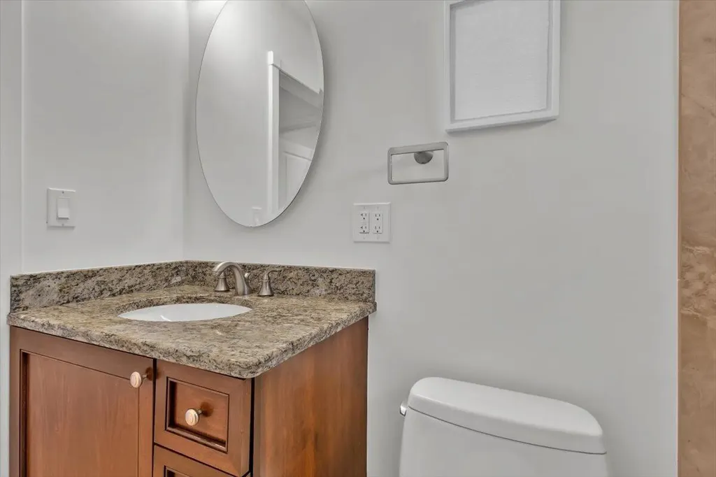 611 SE Harborview Drive Port St Lucie FL 34983