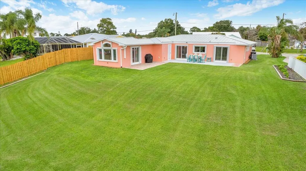 611 SE Harborview Drive Port St Lucie FL 34983
