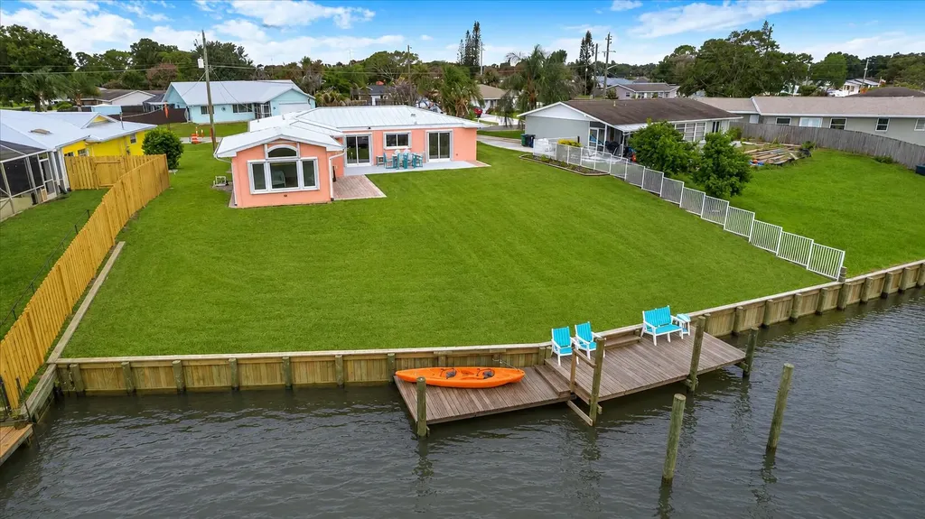 611 SE Harborview Drive Port St Lucie FL 34983